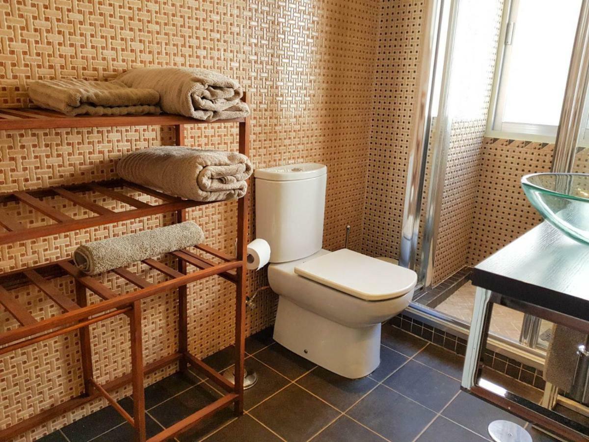 Apartamento Rubens Suite Atico Севилья Экстерьер фото